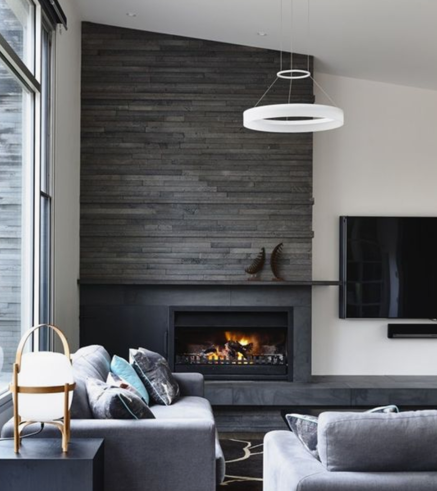 камин из базальта